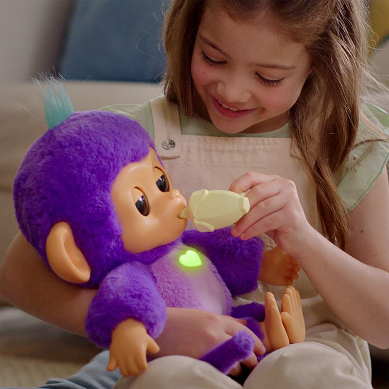 Fingerlings Care n Cuddles Interactive Baby Monkey Character Toys