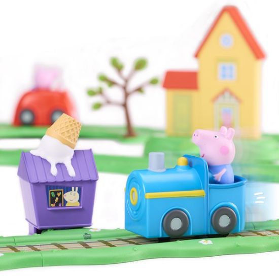 Peppa Pig Whizz-Around-Peppa's Runabout Town Set-08346